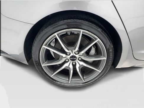 Used 2025 Genesis G70 2.5T RWD image 14