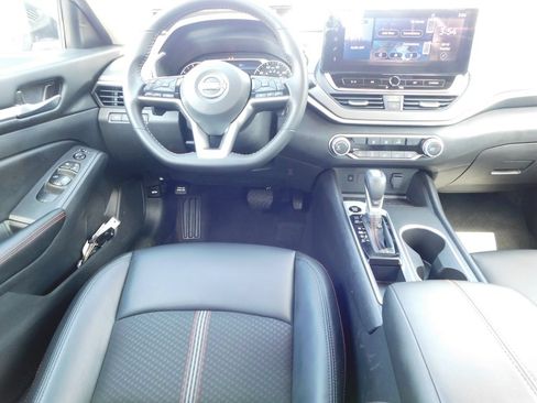Used 2026 Nissan Altima 2.5 SR FWD image 16