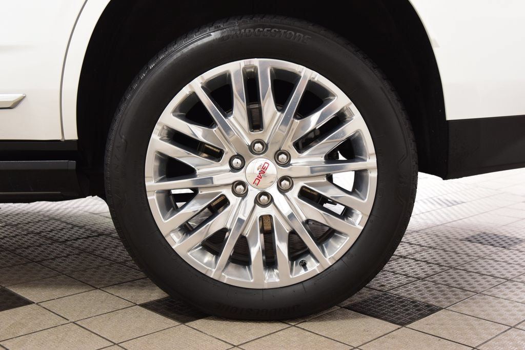 Used 2024 GMC Yukon Denali AWD/4WD image 29