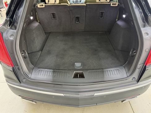 Used 2018 Cadillac XT5 FWD image 9