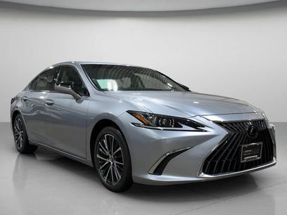 Used 2024 Lexus ES 350 w/ Premium Package
