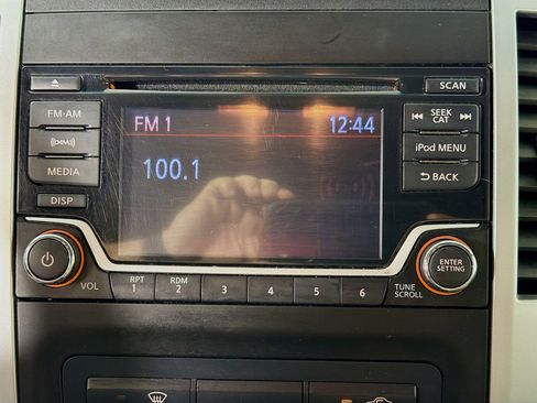 Used 2017 Nissan Frontier SV image 15