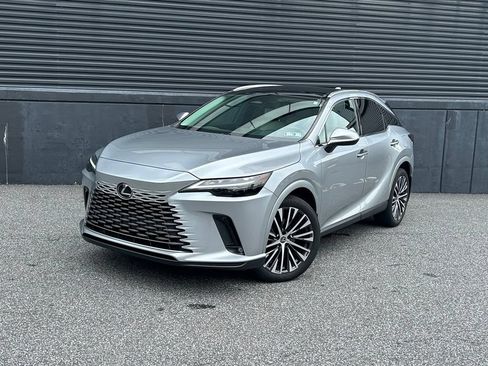Used 2023 Lexus RX 350 w/ Accessory Package (2T) AWD/4WD image 6
