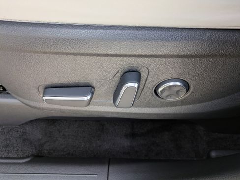 Used 2025 Hyundai Palisade SEL image 20