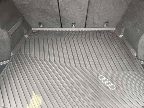 Certified 2025 Audi Q5 Premium Plus w/ Premium Plus AWD/4WD image 20