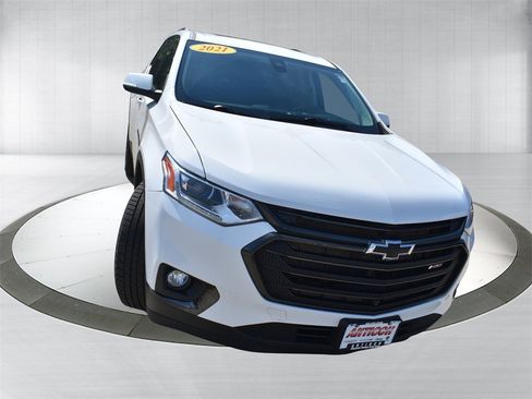 Used 2021 Chevrolet Traverse RS w/ LPO, Floor Liner Package image 10