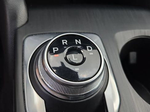 Used 2025 Ford Escape ST-Line AWD/4WD image 19