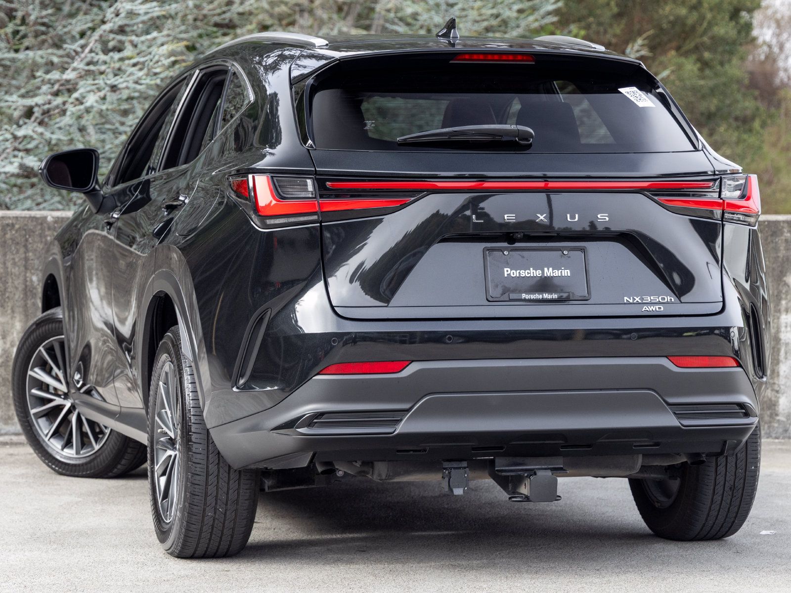 Used 2022 Lexus NX 350h AWD image 3