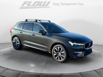 Certified 2022 Volvo XC60 B5 Momentum w/ Advanced Package