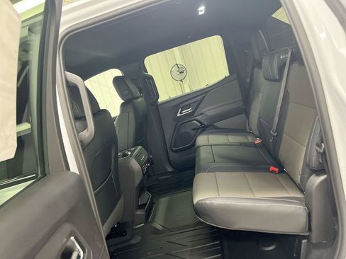 Used 2026 Chevrolet Silverado EV Trail Boss w/ Plus Package image 23