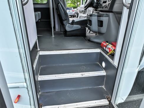Used 2017 Ford E-450 and Econoline 450 Super Duty w/ Shuttle Bus Prep Package RWD image 14