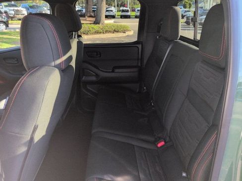 Used 2026 Nissan Frontier PRO-4X w/ Pro-4x Convenience Package AWD/4WD image 13