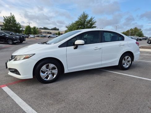 Used 2015 Honda Civic LX image 4