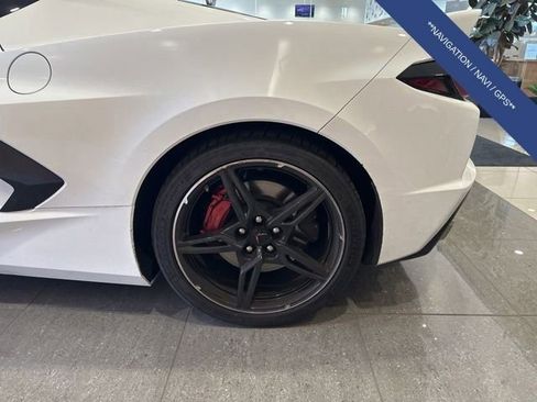 Used 2020 Chevrolet Corvette Stingray Preferred Cpe w/ 2LT Preferred Equipment Group RWD image 4