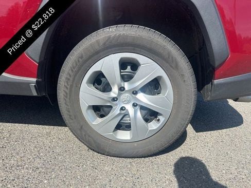 Used 2020 Toyota RAV4 LE w/ All Weather Liner Package AWD/4WD image 3