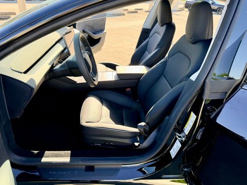 Used 2024 Tesla Model 3 Long Range AWD/4WD image 24