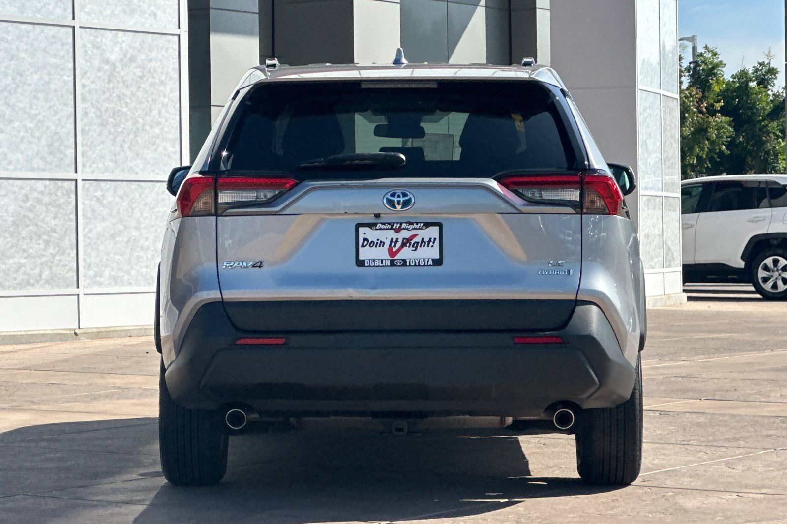 Certified 2023 Toyota RAV4 LE AWD/4WD image 6