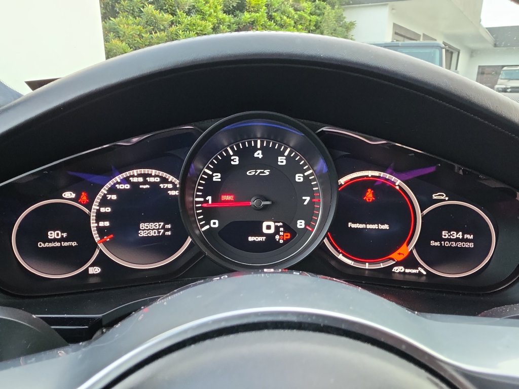Used 2021 Porsche Cayenne GTS AWD/4WD image 25