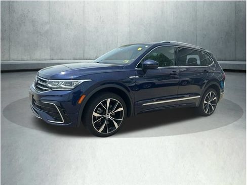 Used 2022 Volkswagen Tiguan SEL R-Line AWD/4WD image 1