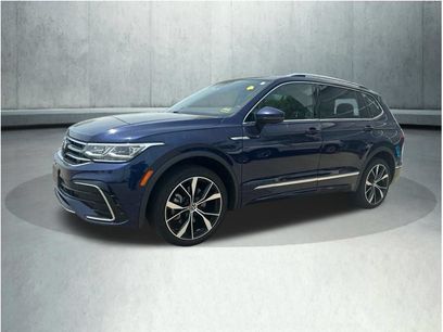 Used 2022 Volkswagen Tiguan SEL R-Line