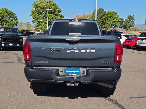 Used 2025 RAM 3500 Laramie AWD/4WD image 13