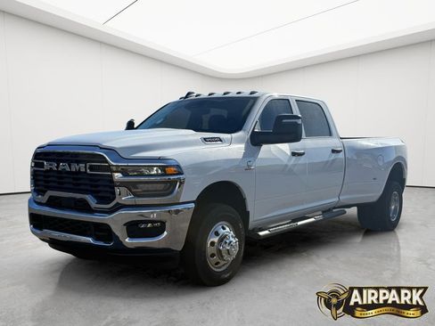 New 2026 RAM 3500 Tradesman image 9
