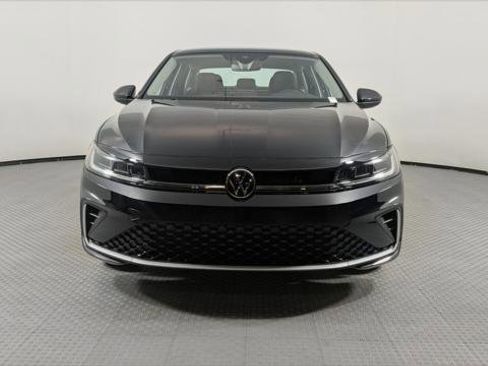 Used 2025 Volkswagen Jetta S image 11