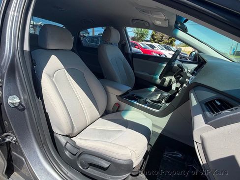 Used 2018 Hyundai Sonata SE image 17