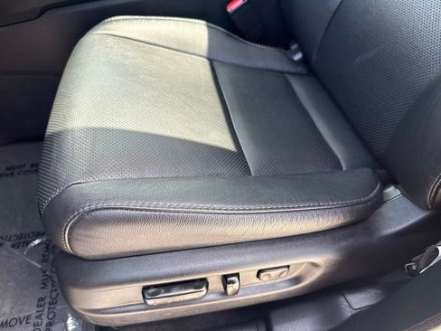 Certified 2025 Honda Passport EX-L image 20
