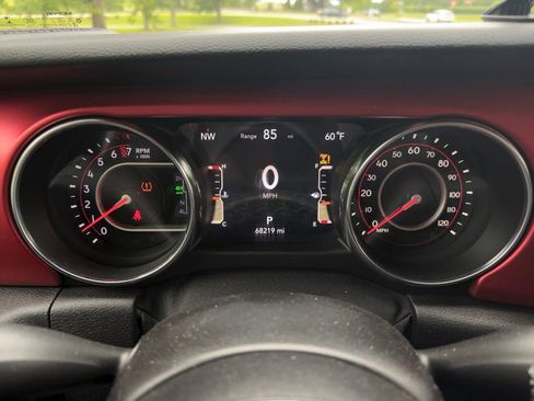 Used 2021 Jeep Wrangler Unlimited Rubicon w/ Dual Top Group AWD/4WD image 23