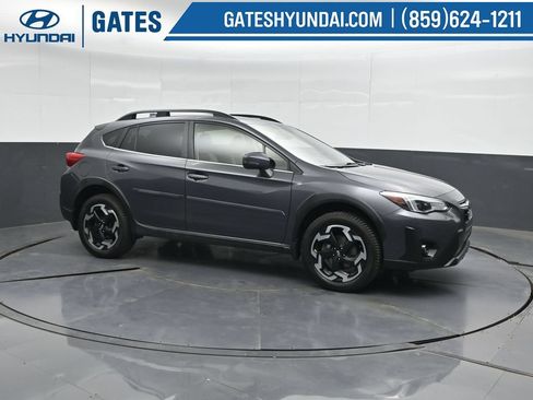 Used 2021 Subaru Crosstrek 2.5i Limited w/ Moonroof Package 2 AWD/4WD image 1