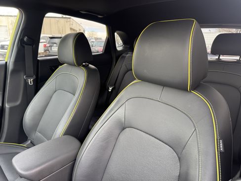 Used 2020 Hyundai Kona Limited image 13