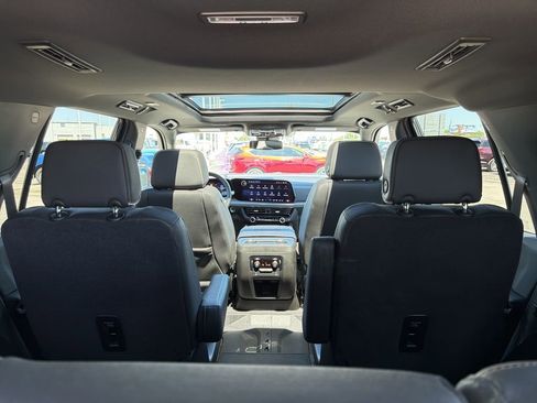New 2026 Chevrolet Tahoe Premier w/ Sun And Tow Package AWD/4WD image 15