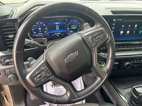 Used 2022 Chevrolet Silverado 1500 ZR2 w/ Technology Package image 28