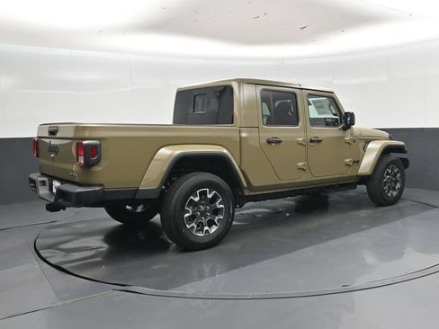 New 2026 Jeep Gladiator Sport AWD/4WD image 21