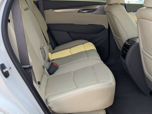 Used 2020 Cadillac XT5 Premium Luxury AWD/4WD image 25