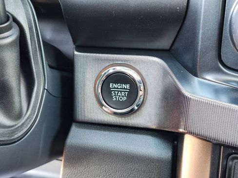 New 2026 Ford F250 Platinum image 25