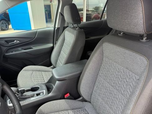 Used 2024 Chevrolet Equinox LT AWD/4WD image 17