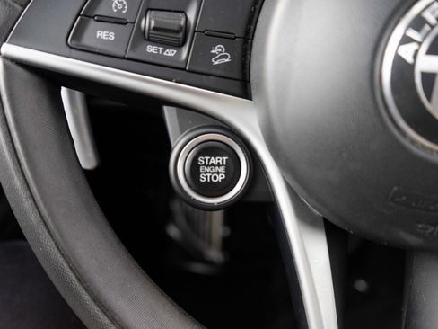 Used 2018 Alfa Romeo Stelvio Sport w/ Quick Order Package 22J Sport image 23