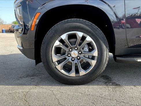 New 2026 Chevrolet Tahoe LS w/ LPO, Dark Essentials Package AWD/4WD image 12
