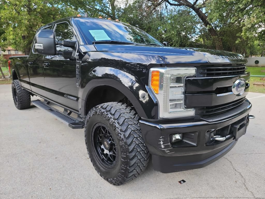 Used 2019 Ford F350 Lariat w/ Lariat Ultimate Package AWD/4WD image 1