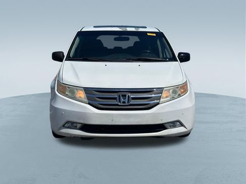 Used 2011 Honda Odyssey Touring image 2