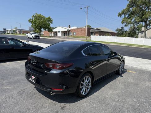 Used 2021 MAZDA MAZDA3 s FWD image 6