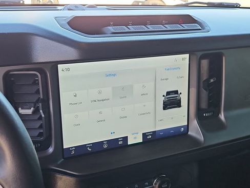 Used 2023 Ford Bronco Outer Banks w/ Sasquatch Package image 17