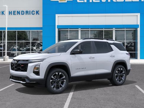 New 2027 Chevrolet Equinox RS w/ Safety and Technology Package FWD image 3