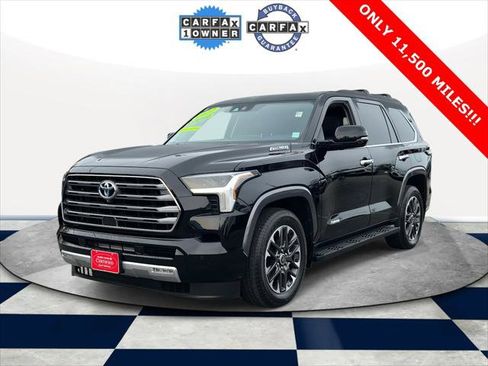 Used 2023 Toyota Sequoia Limited image 4