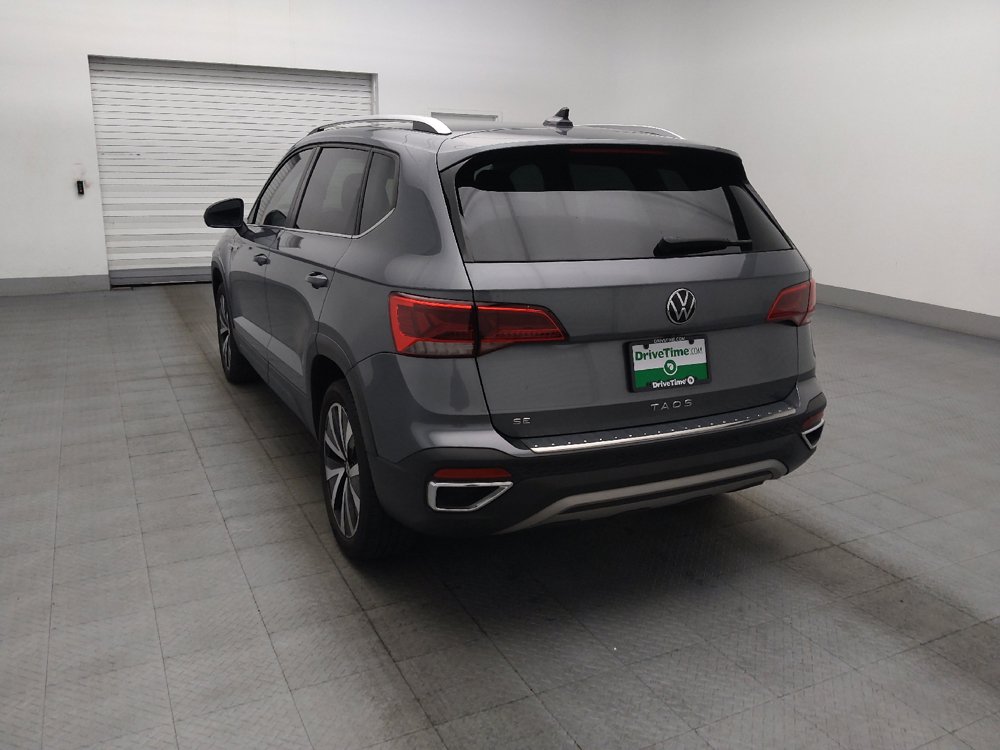 Used 2023 Volkswagen Taos SE FWD image 5