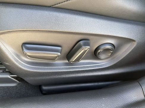 Used 2023 Toyota Corolla XSE image 14