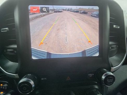 Used 2022 RAM 2500 Big Horn w/ Snow Chief Group image 25