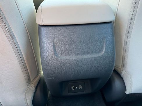 Used 2025 Hyundai Sonata SEL FWD image 23